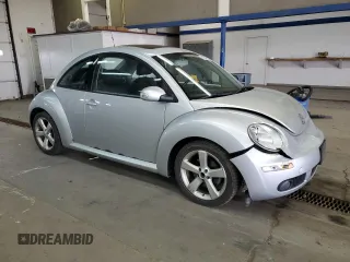 2006 Volkswagen New Beetle Coupe with VIN 3VWSW31C26M415535, listed as a Copart auction lot 47546215 with 77,387 mi miles and Salvage Title. Bid and sale history available at carsss.com. Image 4.