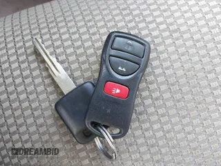 2008 Nissan Versa S z VIN 3N1BC13E08L354454, wystawiony jako IAAI lot #42441312 z przebiegiem 126 988 mil mil oraz . Historia ofert i sprzedaży dostępna na DreamBid. Obrazek 11.