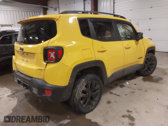 2017 Jeep Renegade Latitude with VIN ZACCJBBBXHPE75052, listed as a IAAI auction lot 41478966 with 100,663 mi miles. Bid and sale history available at carsss.com. Image 4.