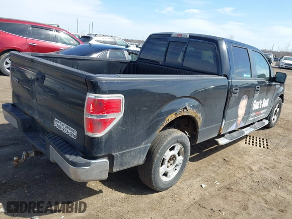 2009 Ford F-150 XL with VIN 1FTPW12V89FB42814, listed as a IAAI auction lot 41831105 with 234,982 mi miles. Bid and sale history available at carsss.com. Image 4.