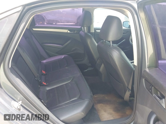 2015 Volkswagen Passat Wolfsburg Edition с VIN 1VWAT7A3XFC115934, выставлен на аукционе IAAI как лот 42605174 с пробегом 110 186 миль миль и . История ставок и продаж доступна на DreamBid. Изображение 8.