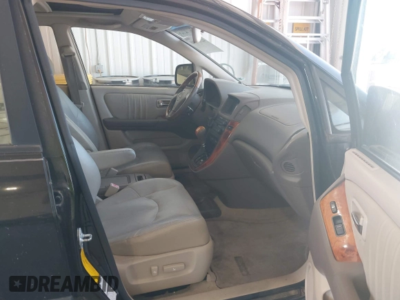 2003 Lexus RX 300 z VIN JTJHF10UX30309194, wystawiony jako IAAI lot #42334890 z przebiegiem 209 683 mil mil oraz . Historia ofert i sprzedaży dostępna na DreamBid. Obrazek 5.