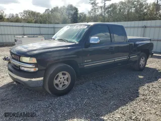2001 Chevrolet Silverado 1500 LS with VIN 1GCEC19T11Z172390, listed as a Copart auction lot 78821024 with 426,587 mi miles and Salvage Title. Bid and sale history available at carsss.com. Image 1.