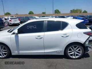 2014 Lexus CT 200h с VIN JTHKD5BH4E2191414, выставлен на аукционе IAAI как лот 42500642 с пробегом 109 498 миль миль и . История ставок и продаж доступна на DreamBid. Изображение 15.