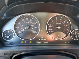 2017 BMW 3 Series 340i with VIN WBA8B3G31HNU35779, listed as a Copart auction lot 88151105 with 90,783 mi miles and Salvage Title. Bid and sale history available at DreamBid. Image 9.
