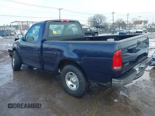 2003 Ford F-150 XL с VIN 2FTRF172X3CA60139, выставлен на аукционе IAAI как лот 41608378 с пробегом 81 965 миль миль и . История ставок и продаж доступна на DreamBid. Изображение 3.