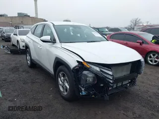 2024 Hyundai Tucson SE with VIN 5NMJA3DE8RH374832, listed as a IAAI auction lot 41472488 with 4,506 mi miles and . Bid and sale history available at carsss.com. Image 1.