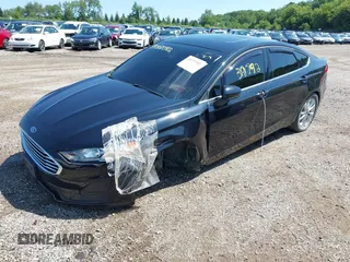 2020 Ford Fusion SE with VIN 3FA6P0HD6LR101129, listed as a IAAI auction lot 39737792 with 18,315 mi miles and . Bid and sale history available at DreamBid. Image 17.