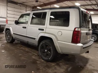 2006 Jeep Commander с VIN 1J8HG48K76C221543, выставлен на аукционе IAAI как лот 42310672 с пробегом 208 643 миль миль и . История ставок и продаж доступна на DreamBid. Изображение 3.