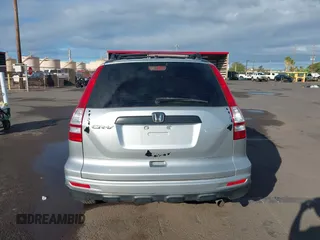 2011 Honda CR-V LX z VIN JHLRE3H34BC010186, wystawiony jako IAAI lot #41434206 z przebiegiem 63 893 mil mil oraz . Historia ofert i sprzedaży dostępna na DreamBid. Obrazek 16.