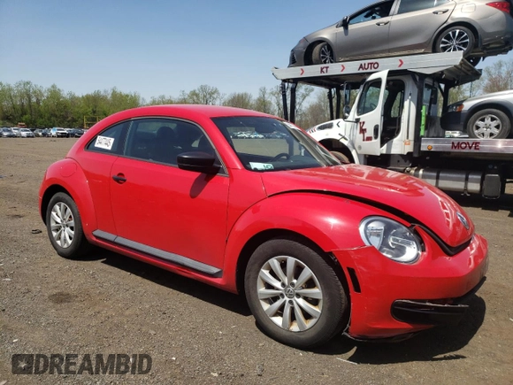2015 Volkswagen Beetle Fleet Edition z VIN 3VWF17AT6FM629001, wystawiony jako Copart lot #54477445 z przebiegiem 87 374 mil mil oraz Szkoda całkowita • Salvage title. Historia ofert i sprzedaży dostępna na DreamBid. Obrazek 4.