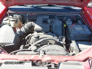 2005 Chevrolet Colorado 1SF LS Z71 with VIN 1GCDT136058133302, listed as a IAAI auction lot 41692590 with 167,071 mi miles. Bid and sale history available at carsss.com. Image 10.