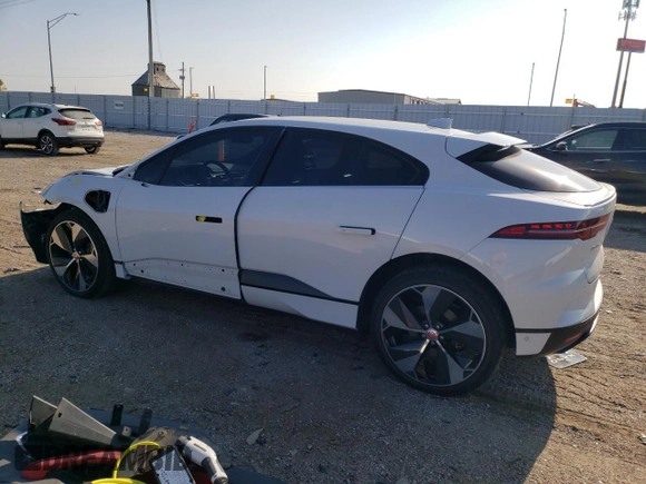 2020 Jaguar I-Pace HSE z VIN SADHD2S11L1F79739, wystawiony jako Copart lot #65553233 z przebiegiem 12 710 mil mil oraz . Historia ofert i sprzedaży dostępna na DreamBid. Obrazek 2.