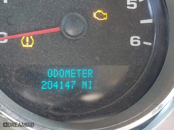 2007 Chevrolet Silverado 1500 LT w/1LT with VIN 2GCEC13C371628738, listed as a IAAI auction lot 41324477 with 204,147 mi miles. Bid and sale history available at carsss.com. Image 15.