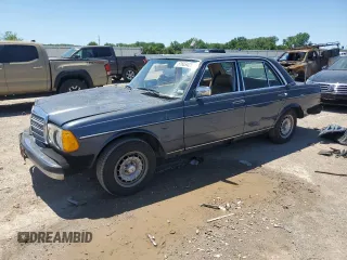1985 Mercedes-Benz 300 z VIN WDBAB33C1FA208525, wystawiony jako Copart lot #57603425 z przebiegiem 206 456 mil mil oraz Szkoda całkowita • Salvage title. Historia ofert i sprzedaży dostępna na DreamBid. Obrazek 1.