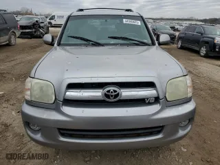 2006 Toyota Sequoia SR5 with VIN 5TDBT44A66S262007, listed as a Copart auction lot 44340625 with 241,173 mi miles and Salvage Title. Bid and sale history available at carsss.com. Image 5.