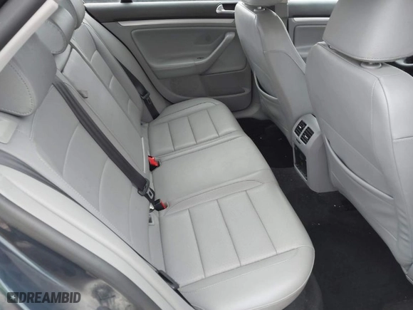 2006 Volkswagen Jetta Sedan 1.9L TDI with VIN 3VWST71K56M032034, listed as a IAAI auction lot 41498486 with 137,573 mi miles. Bid and sale history available at carsss.com. Image 8.