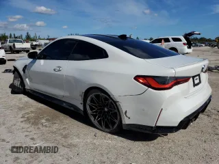 2021 BMW M4 with VIN WBS53AZ07MCF87691, listed as a Copart auction lot 84973784 with 27,532 mi miles and Non Repairable. Bid and sale history available at carsss.com. Image 2.