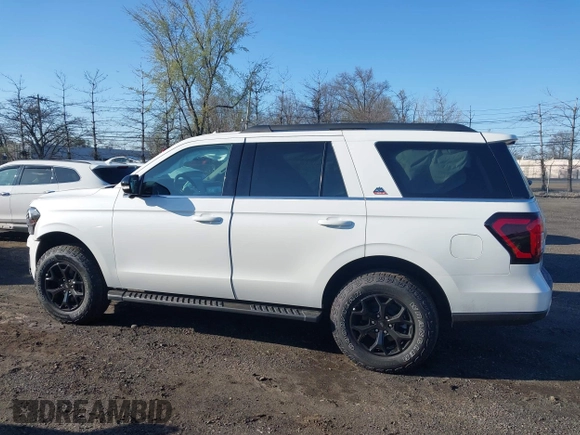 2024 Ford Expedition Timberline with VIN 1FMJU1RG1REB10629, listed as a IAAI auction lot 41974714 with 1,232 mi miles and . Bid and sale history available at DreamBid. Image 14.