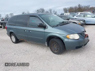 2006 Chrysler Town & Country LWB LX with VIN 2A4GP44R86R794152, listed as a IAAI auction lot 41832232 with 283,136 mi miles. Bid and sale history available at carsss.com. Image 1.