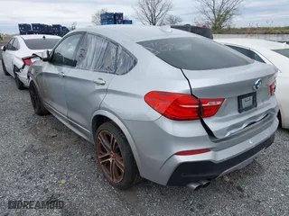 2016 BMW X4 xDrive28i with VIN 5UXXW3C55G0R20074, listed as a IAAI auction lot 42067204 with 91,169 mi miles. Bid and sale history available at carsss.com. Image 3.