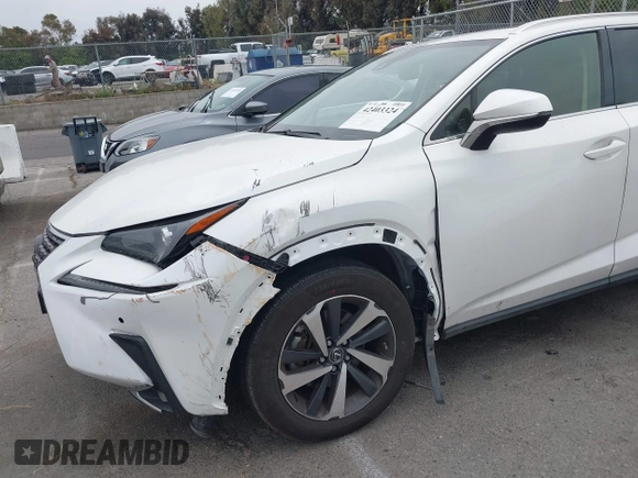 2021 Lexus NX 300h z VIN JTJGJRDZ4M5013557, wystawiony jako IAAI lot #42403324 z przebiegiem 109 568 mil mil oraz . Historia ofert i sprzedaży dostępna na DreamBid. Obrazek 6.
