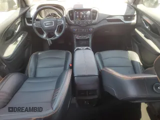 2024 GMC Terrain AT4 with VIN 3GKALYEG8RL211032, listed as a Copart auction lot 61607795 with 17,251 mi miles and Salvage title. Bid and sale history available at DreamBid. Image 8.