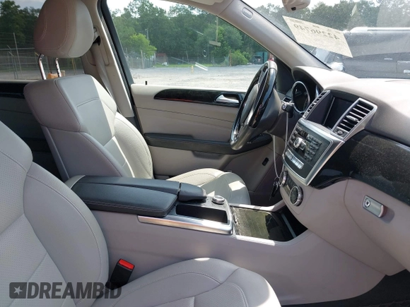 2015 Mercedes-Benz M 350 with VIN 4JGDA5JB9FA587924, listed as a IAAI auction lot 42296749 with 175,708 mi miles and . Bid and sale history available at DreamBid. Image 5.