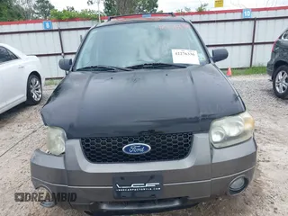 2006 Ford Escape XLT with VIN 1FMYU03156KA84031, listed as a IAAI auction lot 42276336 with 136,038 mi miles and . Bid and sale history available at DreamBid. Image 12.