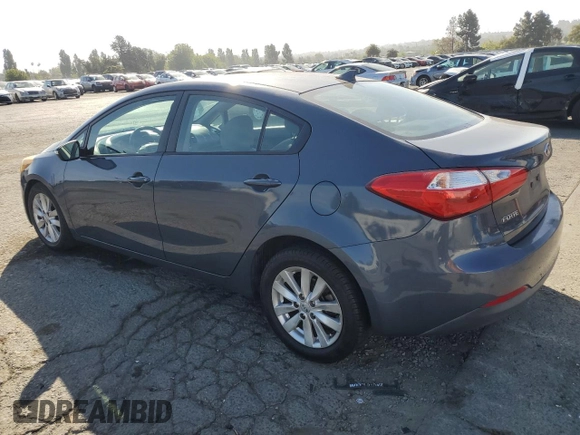 2016 Kia Forte LX z VIN KNAFX4A6XG5508678, wystawiony jako Copart lot #59153665 z przebiegiem 110 120 mil mil oraz Szkoda całkowita • Salvage title. Historia ofert i sprzedaży dostępna na DreamBid. Obrazek 2.