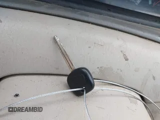 2001 Toyota Avalon XL z VIN 4T1BF28B51U168456, wystawiony jako IAAI lot #42093996 z przebiegiem 276 229 mil mil oraz . Historia ofert i sprzedaży dostępna na DreamBid. Obrazek 11.