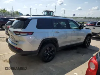 2024 Jeep Grand Cherokee Limited with VIN 1C4RJKBG1R8624639, listed as a Copart auction lot 61496635 with 4,562 mi miles and Salvage title. Bid and sale history available at DreamBid. Image 3.