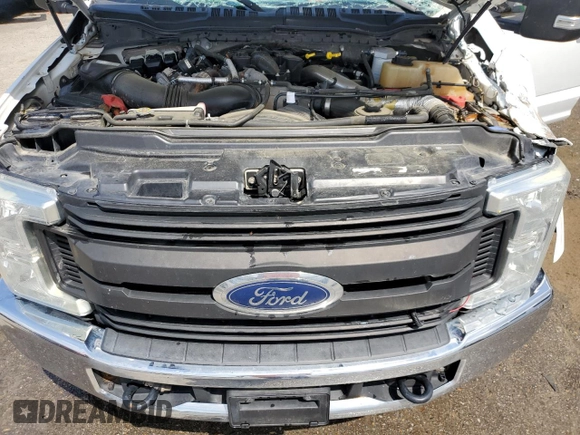 2018 Ford Super Duty F-250 SRW XL with VIN 1FT7W2BT2JEC56242, listed as a Copart auction lot 51100435 with 203,831 mi miles and Salvage Title. Bid and sale history available at carsss.com. Image 11.