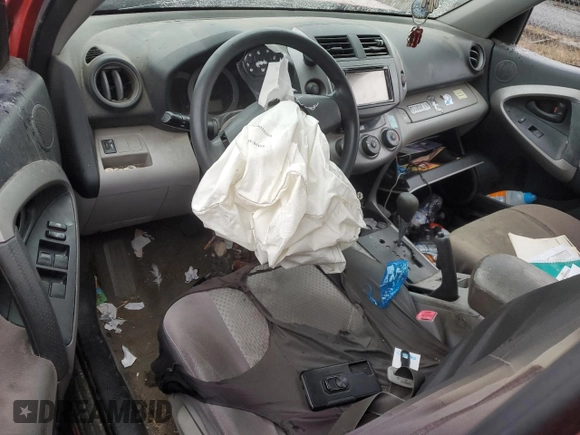 2007 Toyota RAV4 with VIN JTMZD33V875039730, listed as a Copart auction lot 83711334 with 0 mi miles and Salvage Title. Bid and sale history available at carsss.com. Image 8.