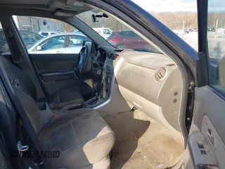 2010 Suzuki Grand Vitara with VIN JS3TE0D4XA4100453, listed as a IAAI auction lot 41603012 with 210,039 mi miles and . Bid and sale history available at DreamBid. Image 5.