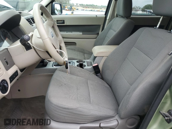 2009 Ford Escape Hybrid с VIN 1FMCU49339KC39089, выставлен на аукционе Copart как лот 56947025 с пробегом 145 098 миль миль и На запчасти • Non repairable. История ставок и продаж доступна на DreamBid. Изображение 7.