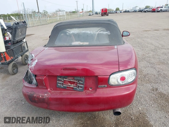 1999 Mazda MX-5 Miata z VIN JM1NB3531X0129508, wystawiony jako IAAI lot #41601347 z przebiegiem 156 702 mil mil oraz . Historia ofert i sprzedaży dostępna na DreamBid. Obrazek 16.