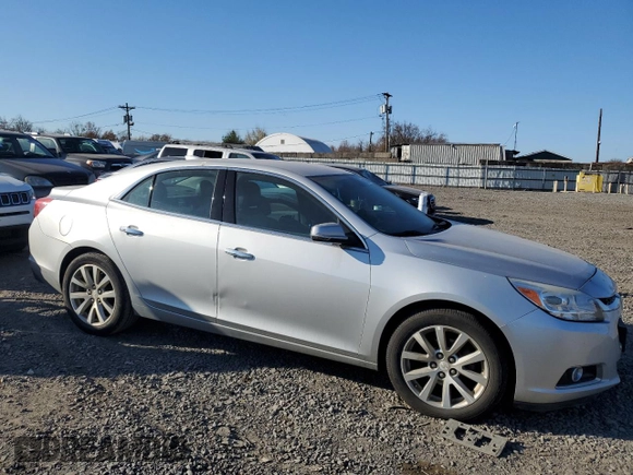 2016 Chevrolet Malibu Limited LTZ with VIN 1G11E5SAXGF103614, listed as a Copart auction lot 81082074 with 317,285 mi miles and Clean Title. Bid and sale history available at carsss.com. Image 4.