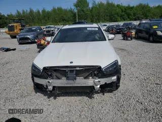2021 Mercedes-Benz E 350 with VIN W1KZF8EBXMA922053, listed as a Copart auction lot 53785405 with 89,589 mi miles and Salvage Title. Bid and sale history available at DreamBid. Image 5.