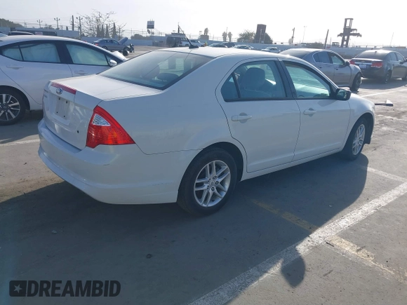 2011 Ford Fusion S with VIN 3FAHP0GA8BR293281, listed as a IAAI auction lot 41723896 with 157,196 mi miles. Bid and sale history available at carsss.com. Image 4.