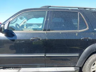 2006 Toyota Sequoia Limited with VIN 5TDBT48AX6S268046, listed as a IAAI auction lot 41880111 with 312,707 mi miles. Bid and sale history available at carsss.com. Image 14.