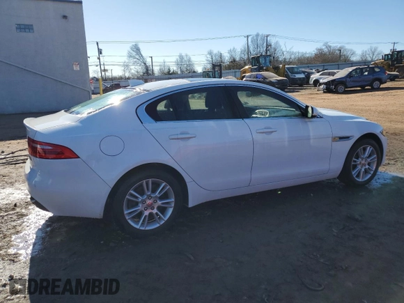 2019 Jaguar XE 25t Premium with VIN SAJAJ4FX2KCP45087, listed as a Copart auction lot 39395124 with 34,035 mi miles. Bid and sale history available at carsss.com. Image 3.