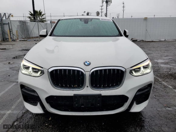 2020 BMW X4 xDrive30i with VIN 5UX2V1C08L9D25170, listed as a Copart auction lot 88586365 with 17,234 mi miles and Salvage Title. Bid and sale history available at carsss.com. Image 5.