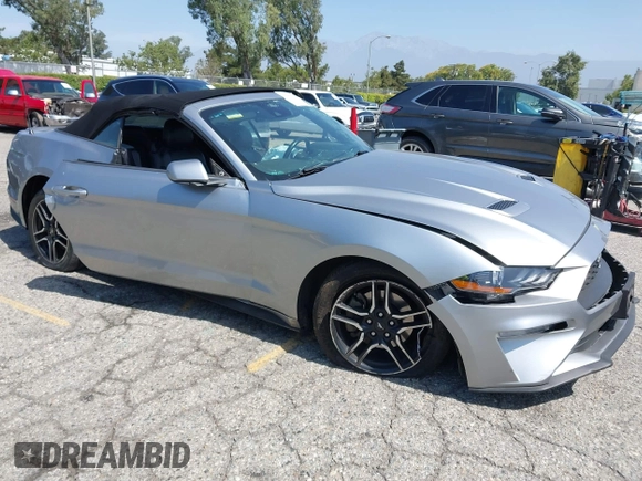 2021 Ford Mustang EcoBoost z VIN 1FATP8UH2M5120162, wystawiony jako IAAI lot #42561125 z przebiegiem 55 360 mil mil oraz . Historia ofert i sprzedaży dostępna na DreamBid. Obrazek 1.
