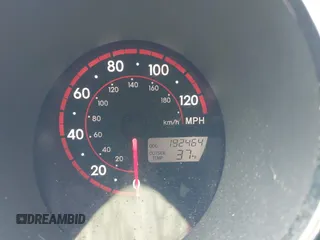 2006 Toyota Matrix STD with VIN 2T1KR32E06C609452, listed as a IAAI auction lot 41308880 with 192,464 mi miles and . Bid and sale history available at DreamBid. Image 7.