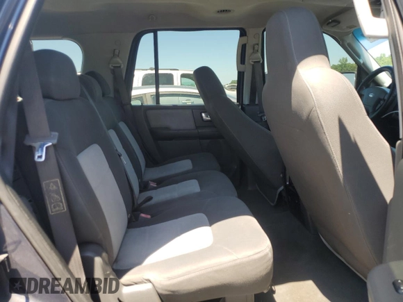 2003 Ford Expedition Special Service z VIN 1FMRU15W13LA27494, wystawiony jako Copart lot #58026365 z przebiegiem 230 893 mil mil oraz Szkoda całkowita • Salvage title. Historia ofert i sprzedaży dostępna na DreamBid. Obrazek 11.