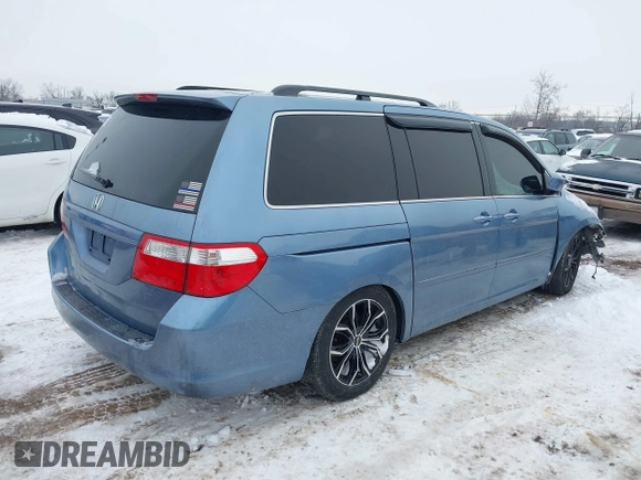 2007 Honda Odyssey EX with VIN 5FNRL384X7B082404, listed as a IAAI auction lot 41303764 with 158,703 mi miles. Bid and sale history available at carsss.com. Image 4.