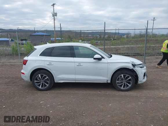 2022 Audi Q5 S line Premium Plus with VIN WA1EAAFY2N2014414, listed as a IAAI auction lot 42069743 with 44,654 mi miles and . Bid and sale history available at DreamBid. Image 14.