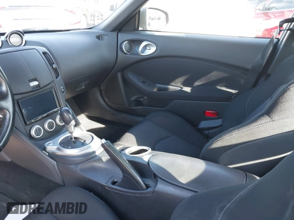 2016 Nissan 370Z with VIN JN1AZ4EH1GM933265, listed as a IAAI auction lot 41831484 with 98,193 mi miles. Bid and sale history available at carsss.com. Image 8.