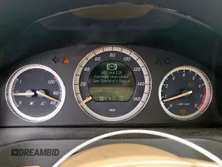 2008 Mercedes-Benz C 300 Sport z VIN WDDGF54X18R010552, wystawiony jako Copart lot #55725885 z przebiegiem 235 274 mil mil oraz Szkoda całkowita • Salvage title. Historia ofert i sprzedaży dostępna na DreamBid. Obrazek 9.
